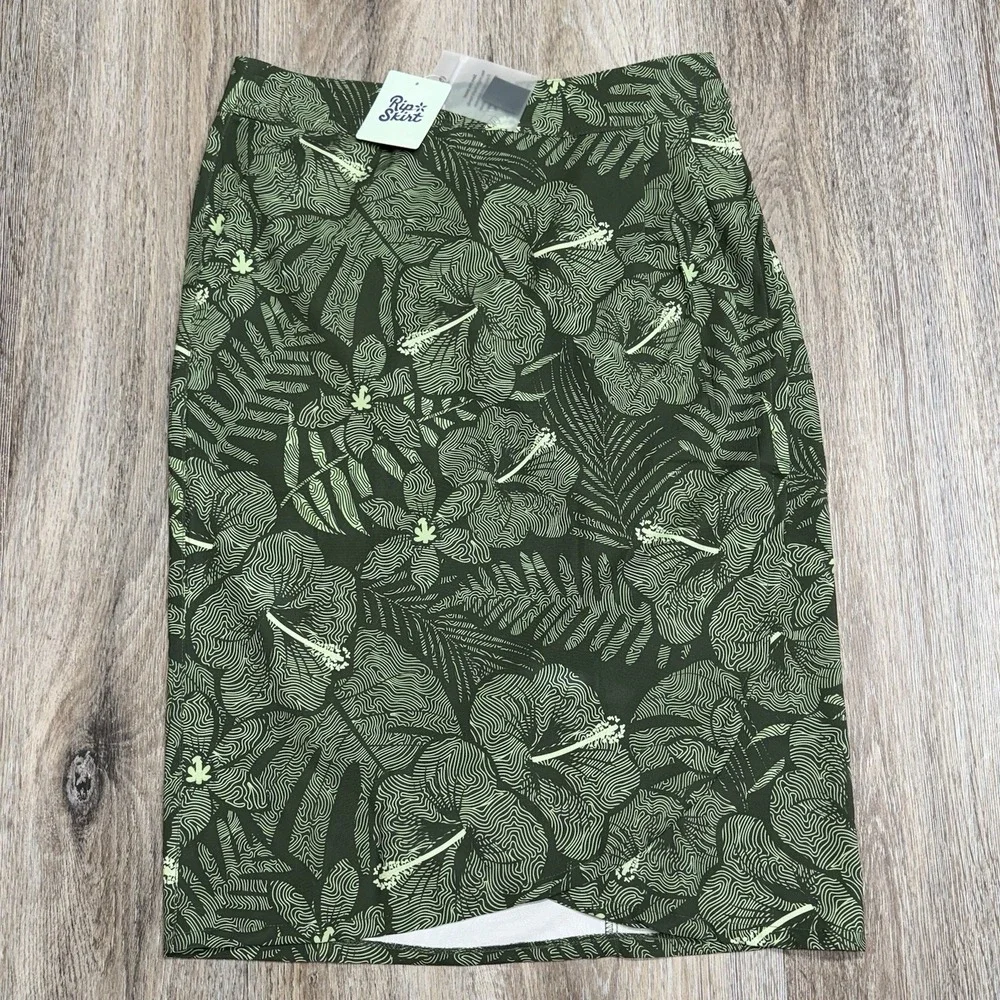 NEW Rip Skirt Hawaii Womens S (4-6) Maui Green Travel Wrap Water Resistant NWT